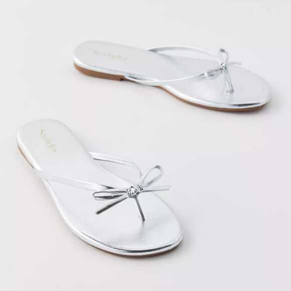 Seychelles Women's Silver Bow Sandals 8 - Picture 2 of 4